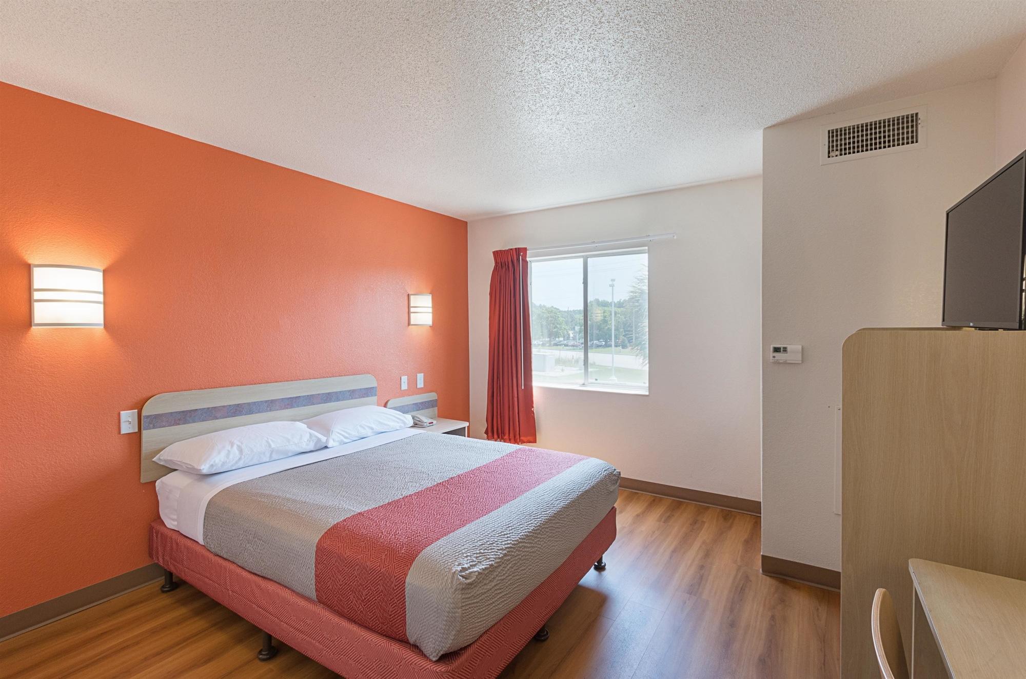 Motel 6-Columbia, Sc - Fort Jackson Area מראה חיצוני תמונה