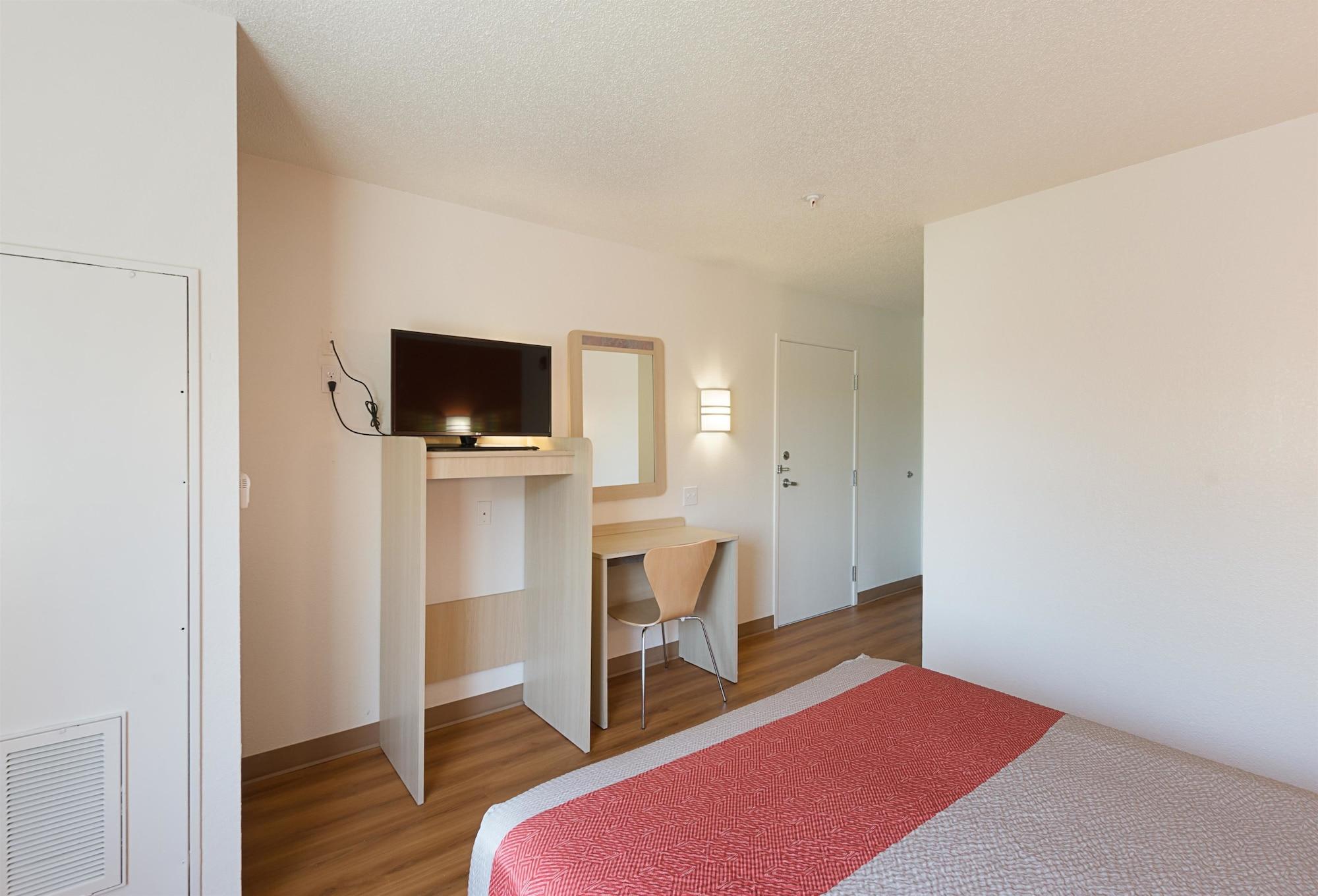 Motel 6-Columbia, Sc - Fort Jackson Area מראה חיצוני תמונה