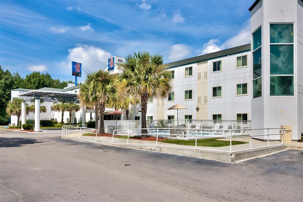 Motel 6-Columbia, Sc - Fort Jackson Area מראה חיצוני תמונה